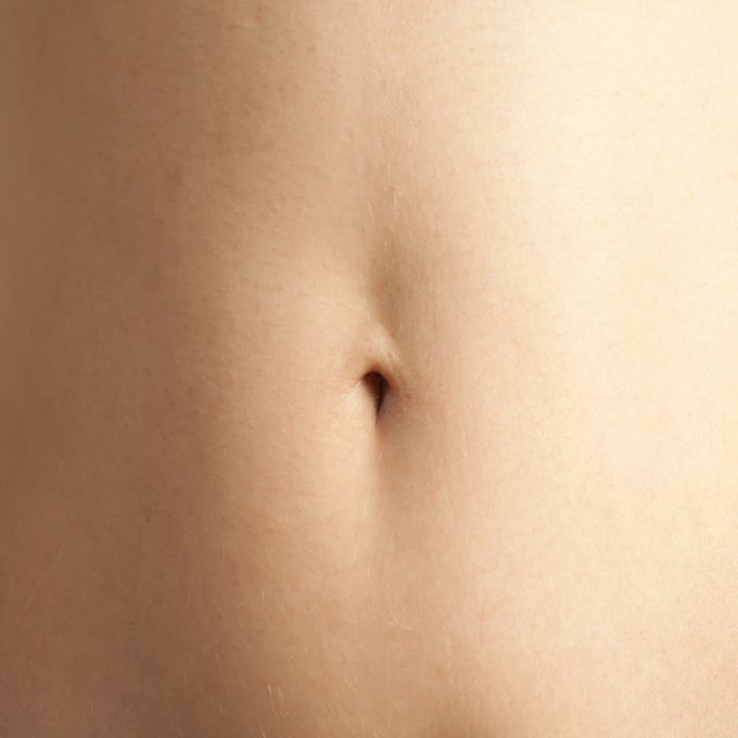 Innie Or Outie What Does Your Belly Button Reveal About You Mq 